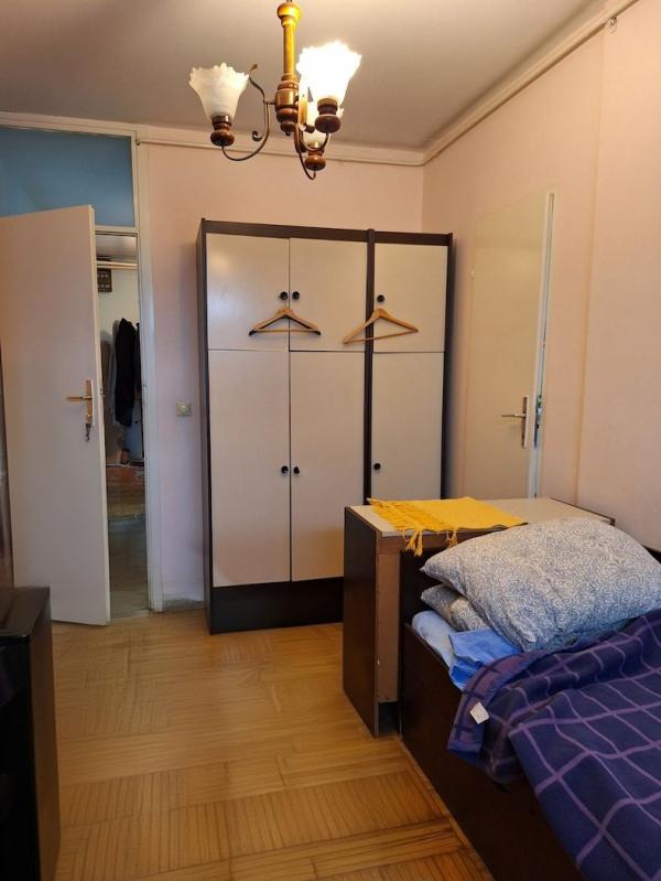 Stan na prodaju u Beogradu, Novi Beograd blok 62, dvoiposoban, 66m2, cena 175000 evra