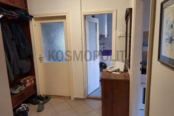 Stan na prodaju u Beogradu, Voždovac, cetvorosoban, 85m2, cena 270000 evra