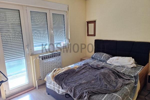 Stan na prodaju u Beogradu, Voždovac, cetvorosoban, 85m2, cena 270000 evra