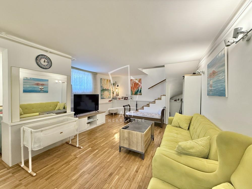Stan na prodaju u Beogradu, Dedinje, 93m2, cena 385000 evra