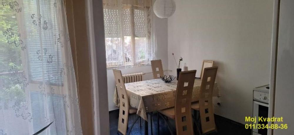 Stan na prodaju u Beogradu, Čukarica, dvosoban, 61m2, cena 180000 evra