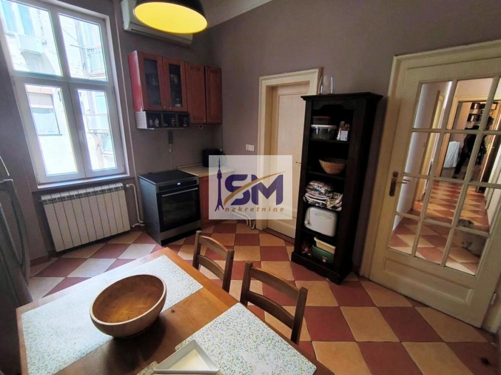 Stan na prodaju u Beogradu, Beograd (centar), 130m2, cena 494000 evra
