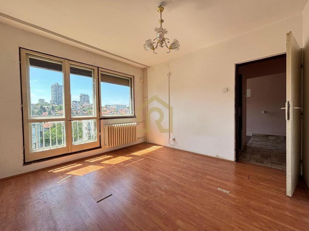 Stan na prodaju u Beogradu, Voždovac, dvosoban, 48m2, cena 129600 evra