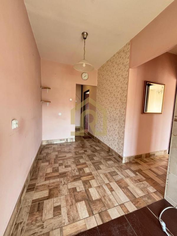 Stan na prodaju u Beogradu, Voždovac, dvosoban, 48m2, cena 129600 evra