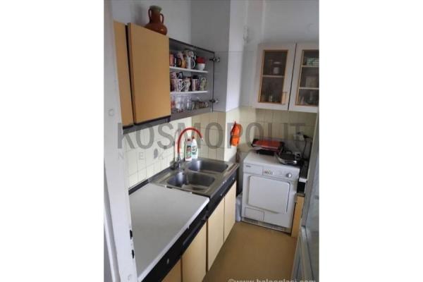 Stan na prodaju u Beogradu, Braće Jerković, dvosoban, 65m2, cena 160000 evra