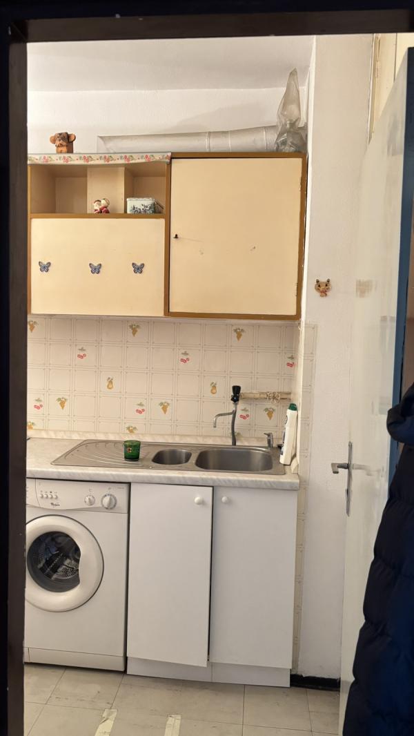 Stan na prodaju u Beogradu, Novi Beograd blok 11C (Stari Merkator), jednosoban, 34m2, cena 108000 evra