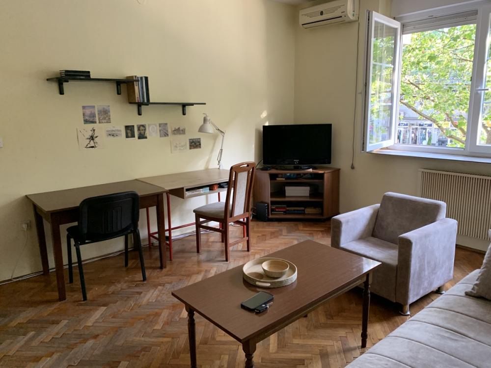 Stan na prodaju u Beogradu, Vukov spomenik, jednoiposoban, 45m2, cena 160000 evra