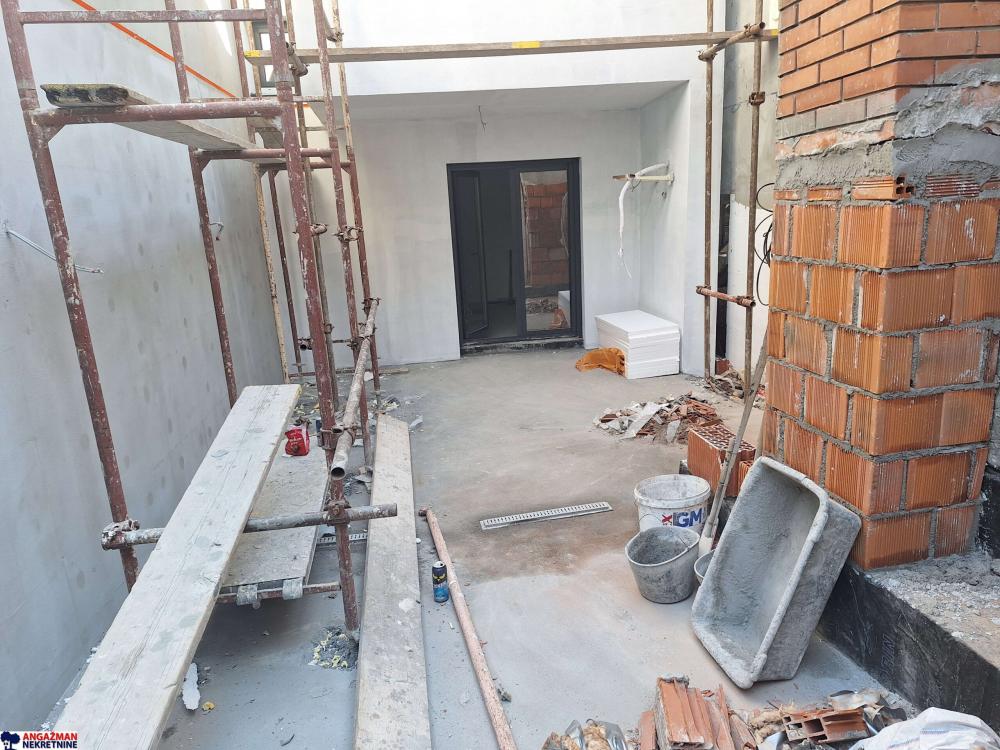Stan na prodaju u Beogradu, Pašino brdo, jednoiposoban, 35m2, cena 121242 evra