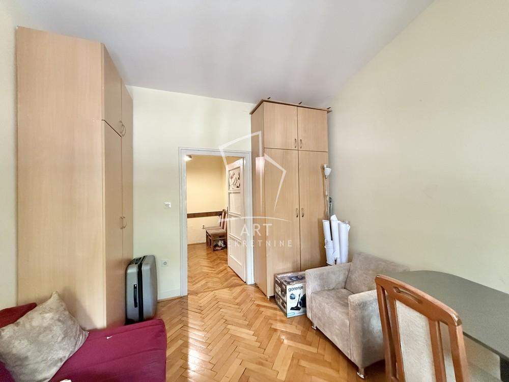 Stan na prodaju u Beogradu, Vukov spomenik, dvosoban, 45m2, cena 160000 evra