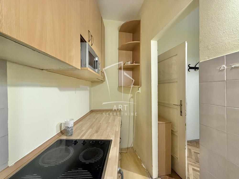 Stan na prodaju u Beogradu, Vukov spomenik, dvosoban, 45m2, cena 160000 evra