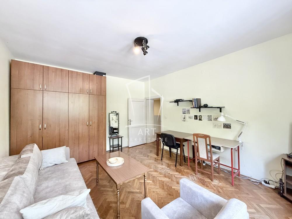 Stan na prodaju u Beogradu, Vukov spomenik, dvosoban, 45m2, cena 160000 evra
