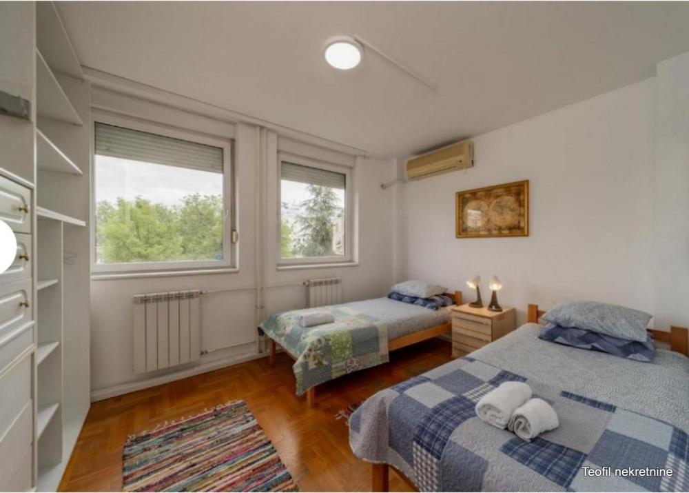 Stan na prodaju u Beogradu, Novi Beograd blok 25 (Arena), cetvorosoban, 108m2, cena 424000 evra