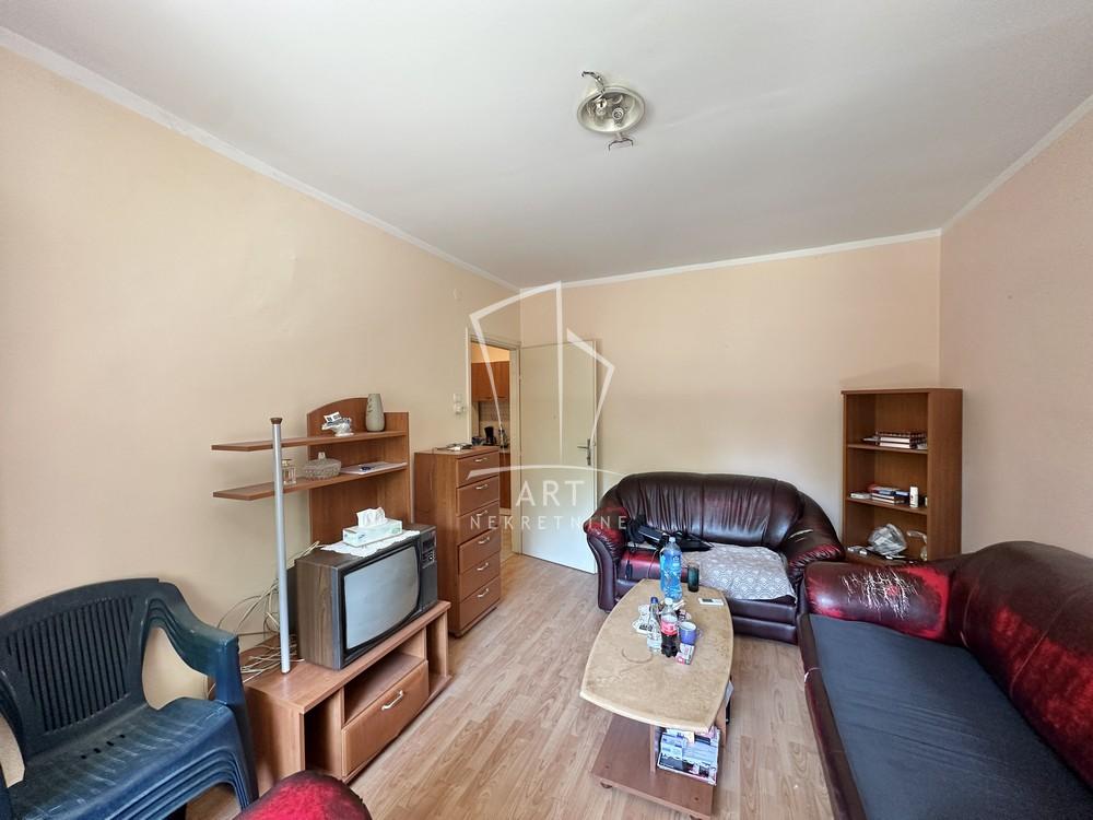 Stan na prodaju u Beogradu, Voždovac, jednoiposoban, 36m2, cena 119500 evra