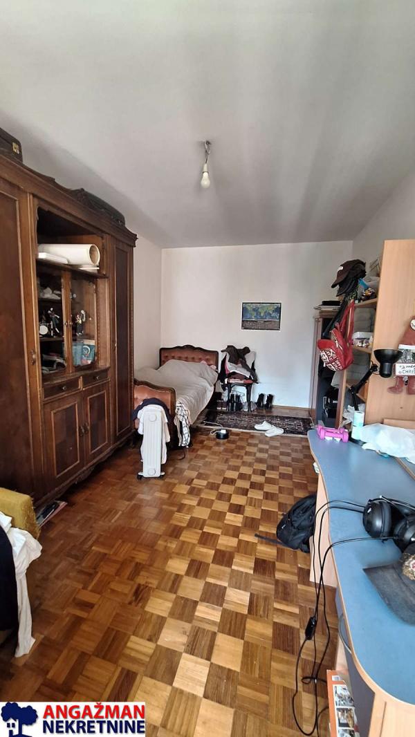 Stan na prodaju u Beogradu, Braće Jerković, dvosoban, 65m2, cena 159900 evra