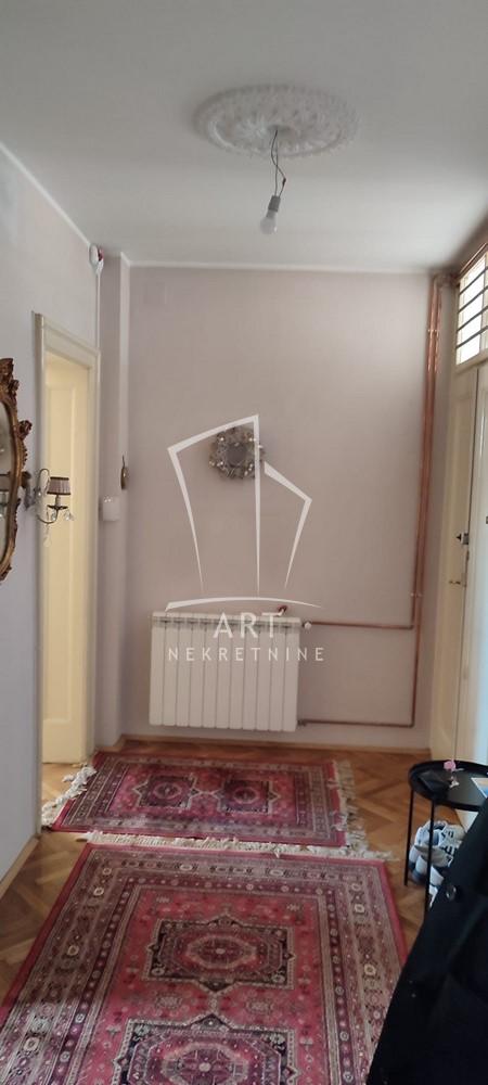 Stan na prodaju u Beogradu, Stari grad, trosoban, 85m2, cena 275000 evra