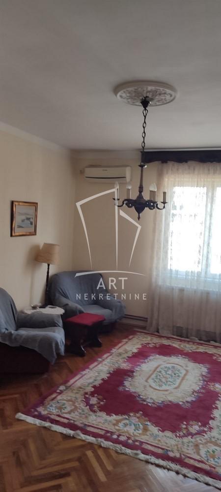 Stan na prodaju u Beogradu, Stari grad, trosoban, 85m2, cena 275000 evra