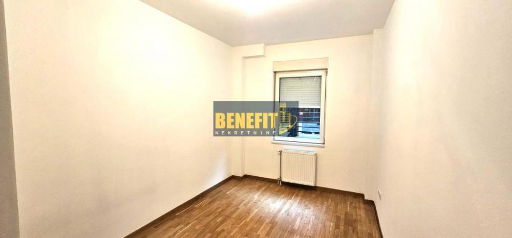 Stan na prodaju u Beogradu, Mirijevo, cetvorosoban, 106m2, cena 156000 evra