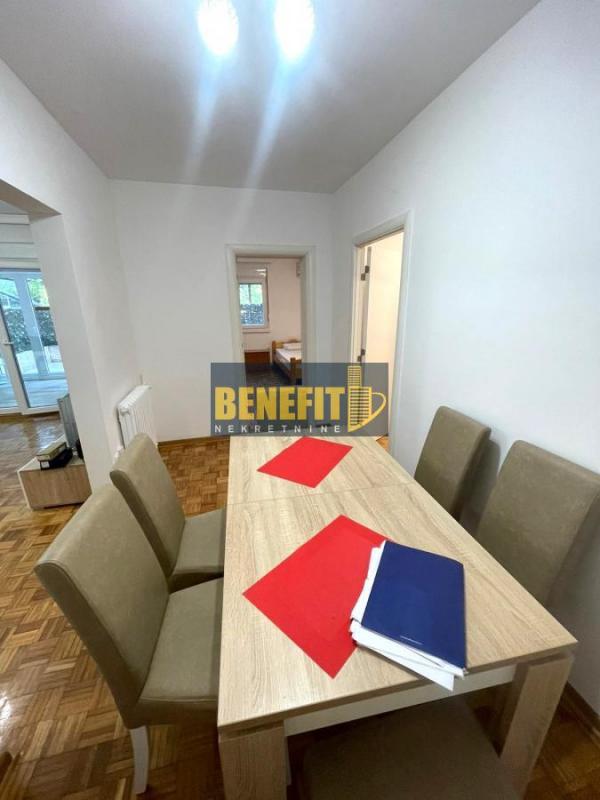 Stan na prodaju u Beogradu, Bežanijska kosa, cetvorosoban, 84m2, cena 254000 evra