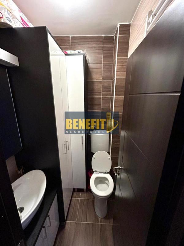 Stan na prodaju u Beogradu, Cvetanova ćuprija, trosoban, 89m2, cena 178000 evra