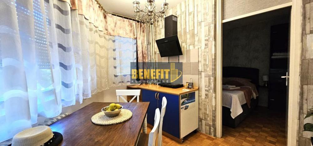 Stan na prodaju u Beogradu, Bežanijska kosa, 106m2, cena 230000 evra