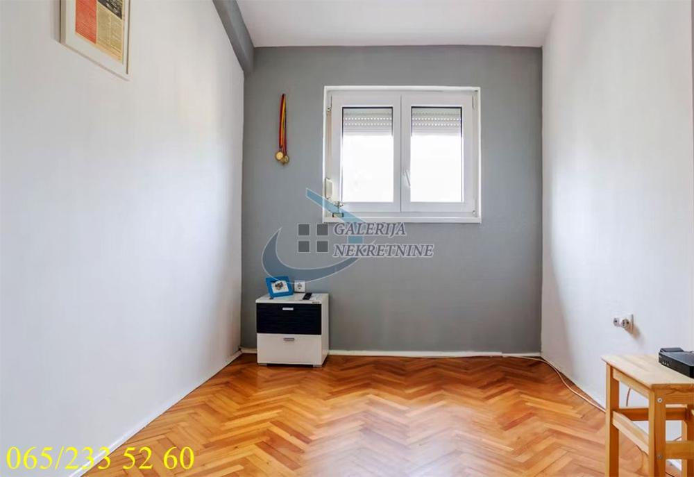 Stan na prodaju u Beogradu, Palilulska pijaca, cetvorosoban, 97m2, cena 280000 evra