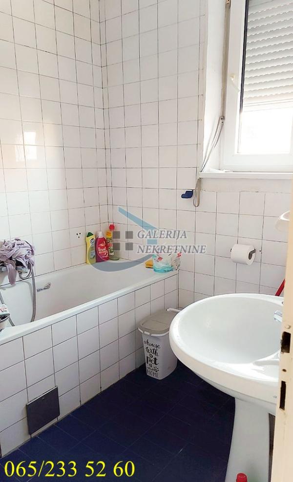 Stan na prodaju u Beogradu, Palilulska pijaca, cetvorosoban, 97m2, cena 280000 evra