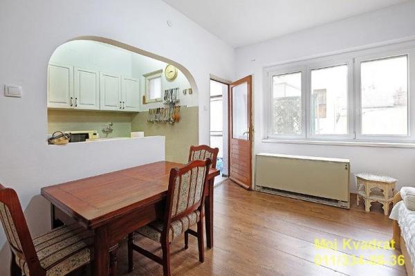 Stan na prodaju u Beogradu, Palilulska pijaca, dvoiposoban, 74m2, cena 250000 evra