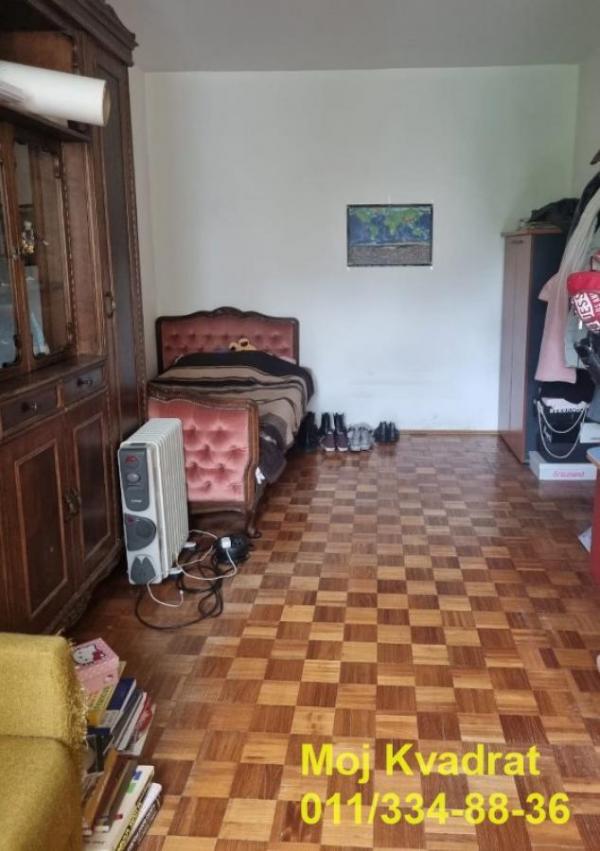 Stan na prodaju u Beogradu, Braće Jerković, dvosoban, 65m2, cena 160000 evra
