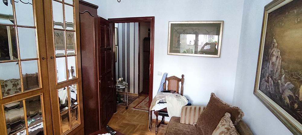 Stan na prodaju u Beogradu, Vračar, trosoban, 75m2, cena 240000 evra