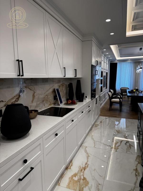 Stan na prodaju u Beogradu, Neimar, cetvorosoban, 260m2, cena 1910000 evra