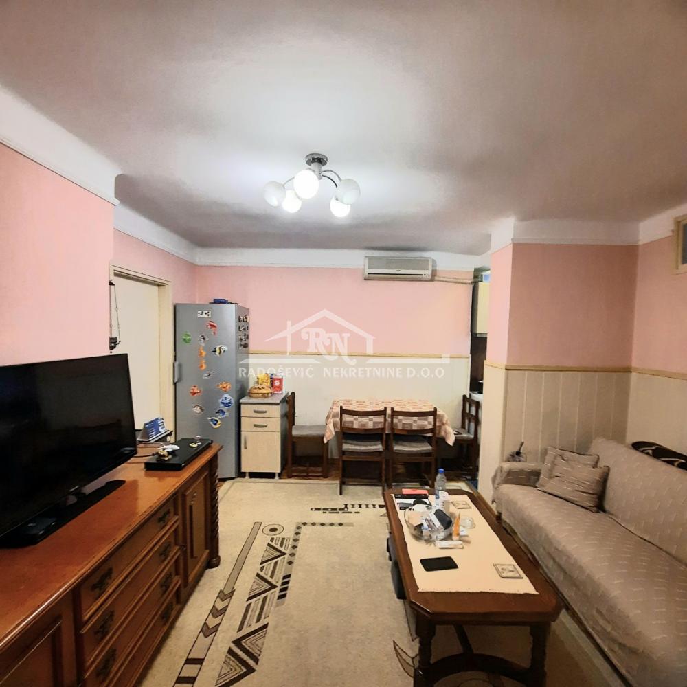 Stan na prodaju u Beogradu, Zvezdara, jednosoban, 41m2, cena 105000 evra