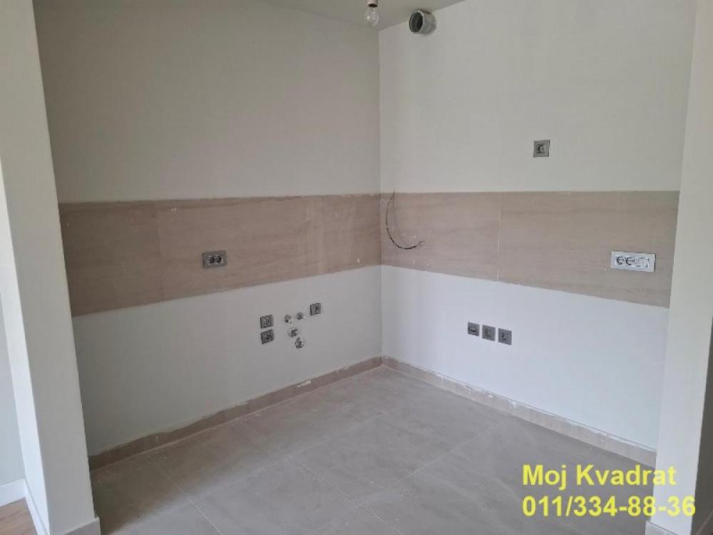 Stan na prodaju u Beogradu, Novi Beograd blok 64, dvosoban, 65m2, cena 282000 evra