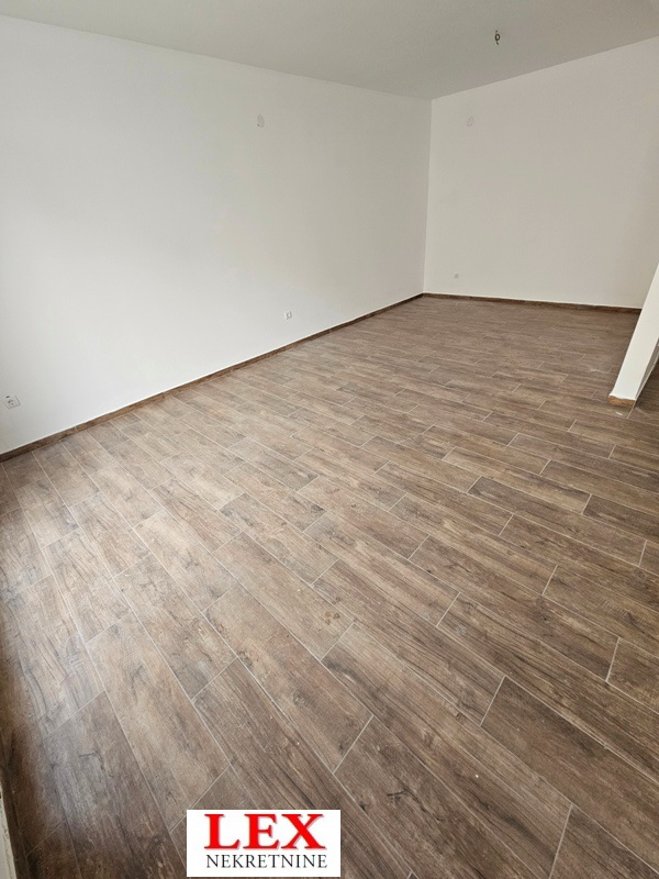 Stan na prodaju u Beogradu, Učiteljsko naselje, trosoban, 64m2, cena 205000 evra