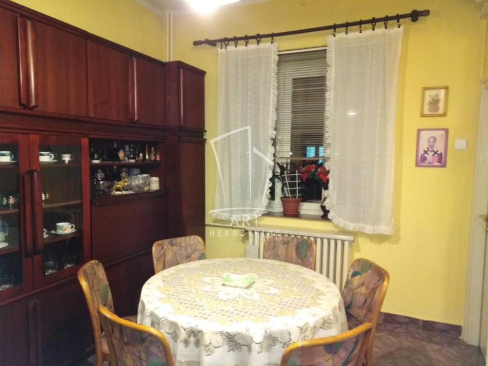 Stan na prodaju u Beogradu, Zvezdara, dvosoban, 64m2, cena 280000 evra