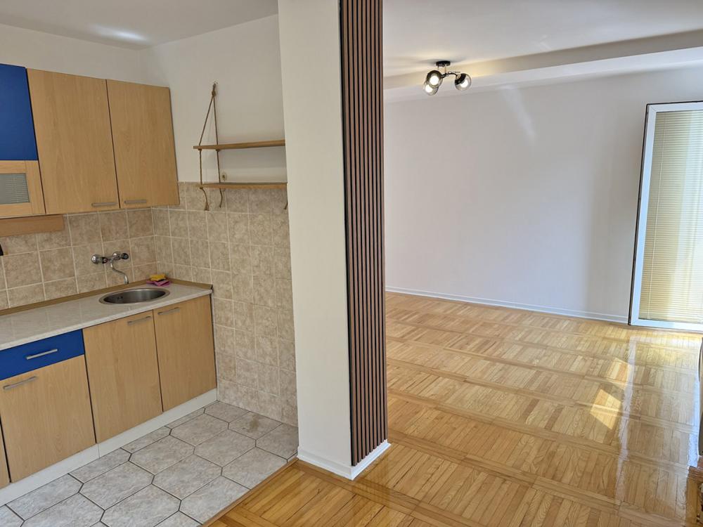 Stan na prodaju u Beogradu, Konjarnik, jednosoban, 32m2, cena 99000 evra