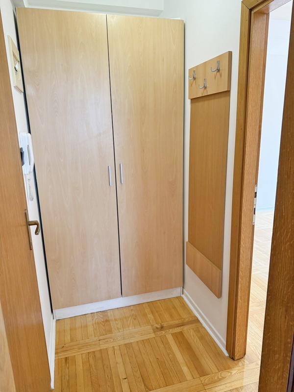 Stan na prodaju u Beogradu, Konjarnik, jednosoban, 32m2, cena 99000 evra
