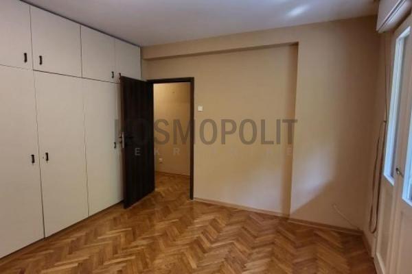 Stan na prodaju u Beogradu, Kalenić pijaca, cetvorosoban, 100m2, cena 420000 evra