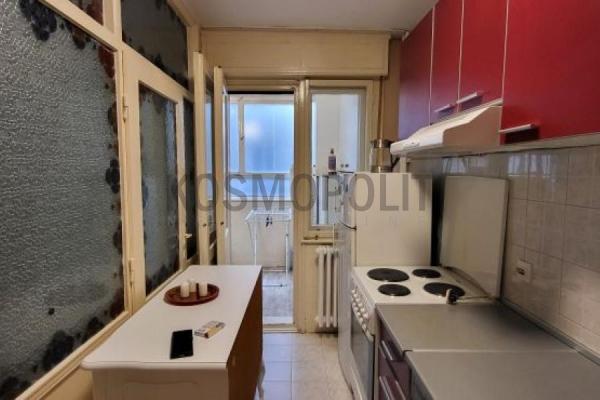 Stan na prodaju u Beogradu, Kalenić pijaca, cetvorosoban, 100m2, cena 420000 evra