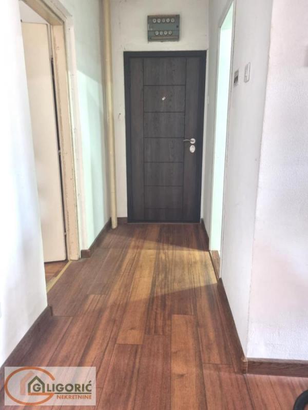 Stan na prodaju u Beogradu, Voždovac, dvosoban, 65m2, cena 160000 evra