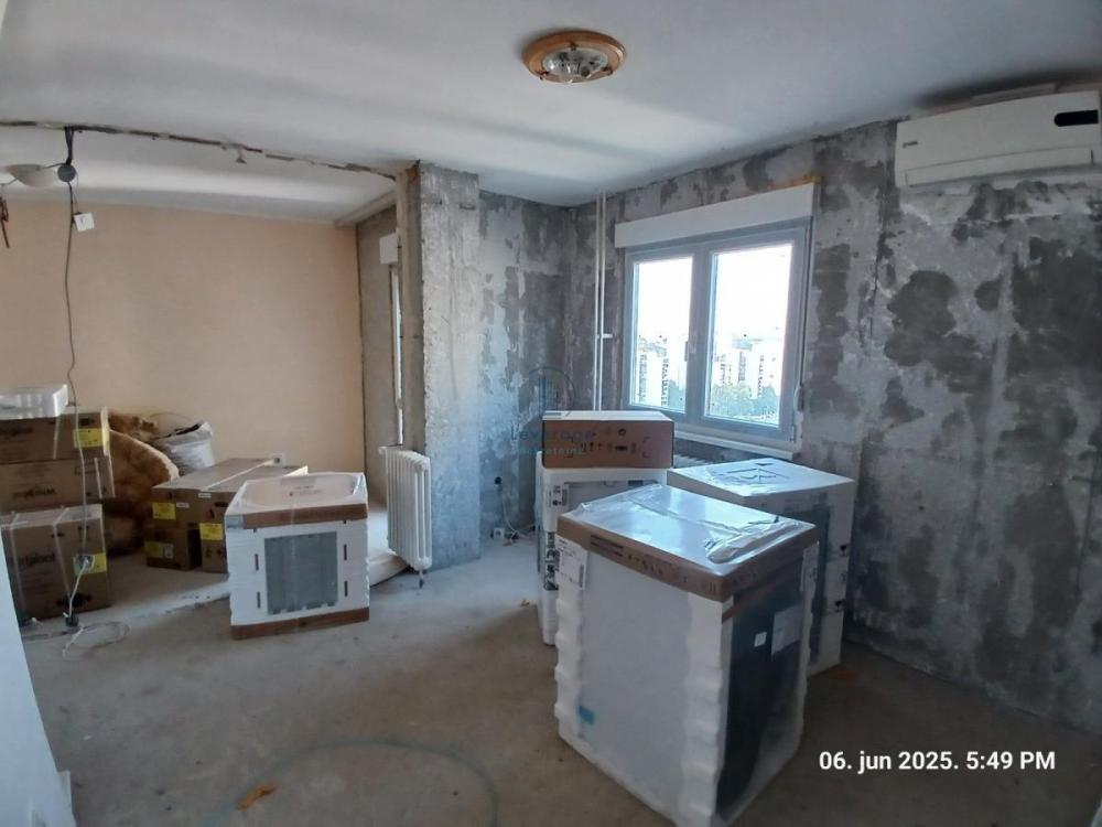 Stan na prodaju u Beogradu, Novi Beograd blok 61, 96m2, cena 220000 evra