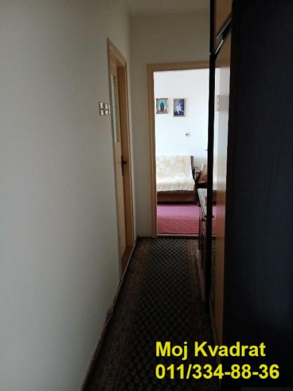 Stan na prodaju u Beogradu, Karaburma, jednosoban, 41m2, cena 89900 evra