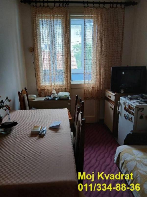 Stan na prodaju u Beogradu, Karaburma, jednosoban, 41m2, cena 89900 evra