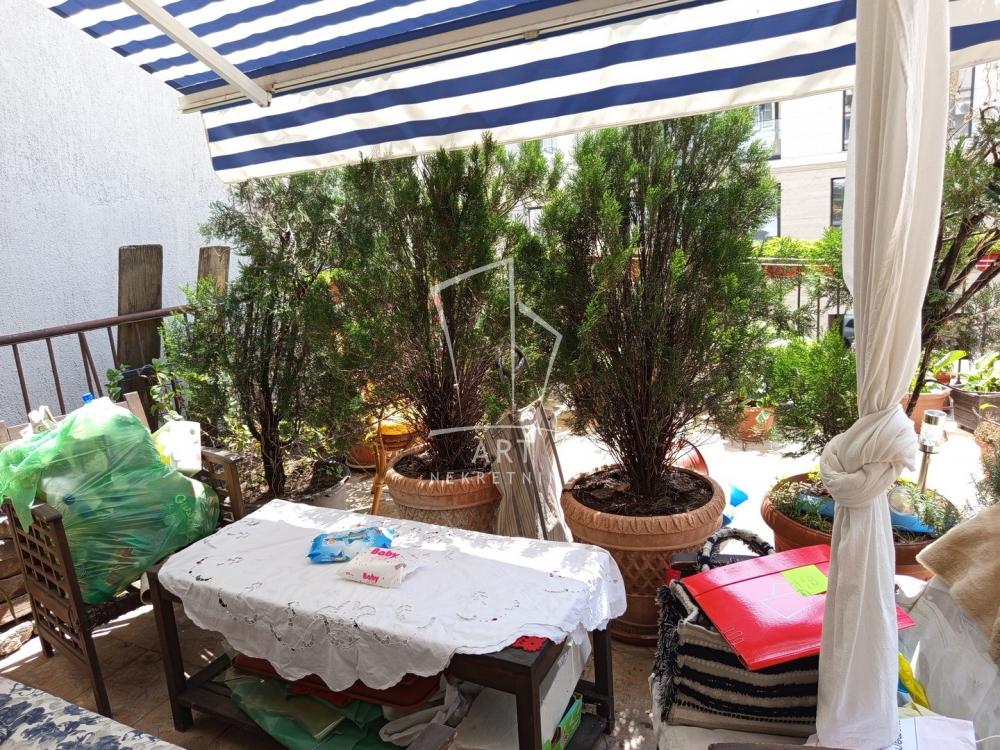 Stan na prodaju u Beogradu, Stari grad, trosoban, 65m2, cena 300000 evra