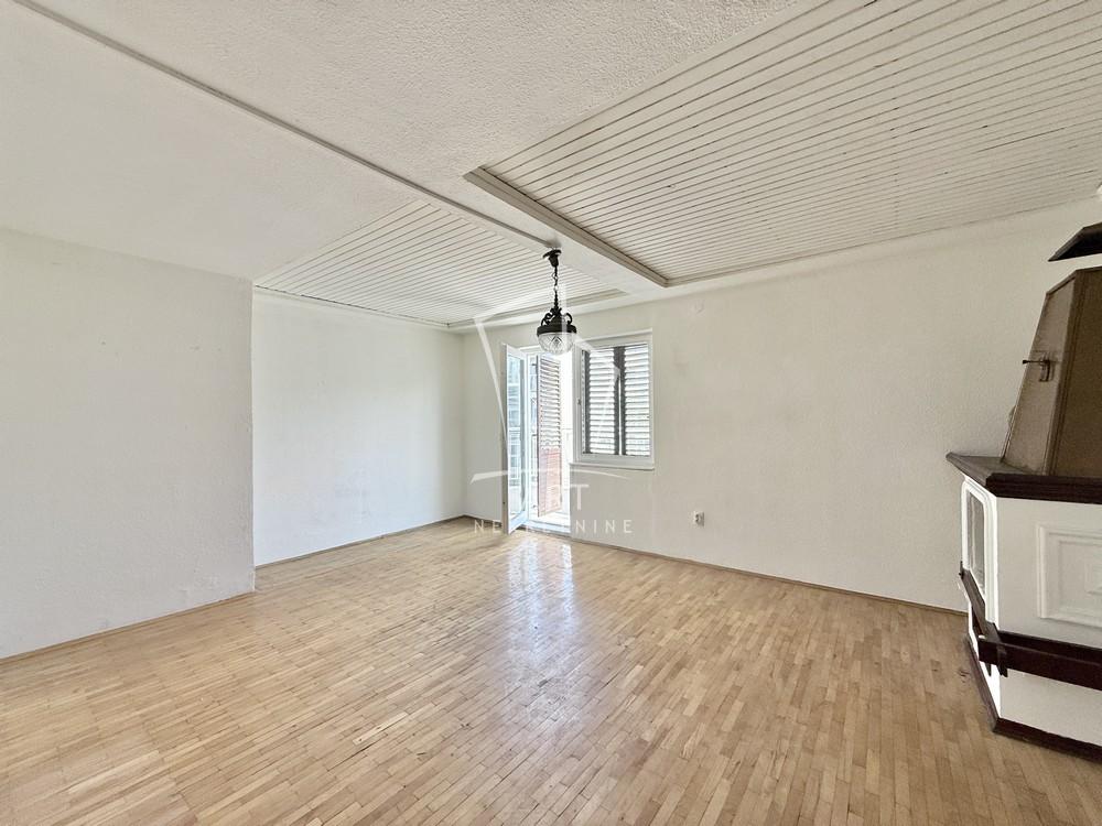 Stan na prodaju u Beogradu, Slavija, dvosoban, 79m2, cena 279900 evra