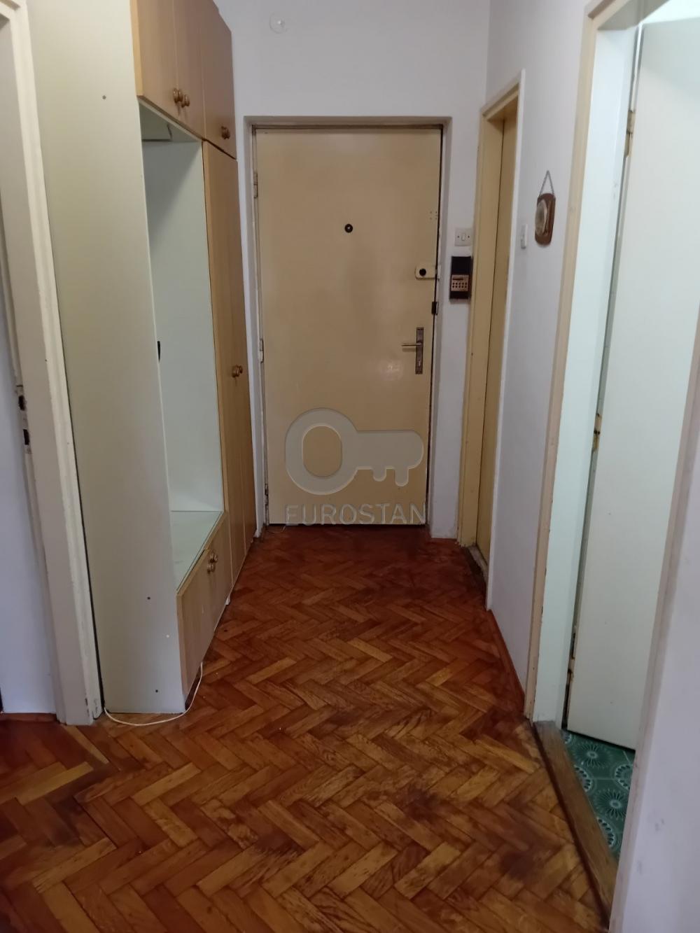 Stan na prodaju u Beogradu, Braće Jerković, dvosoban, 60m2, cena 120000 evra