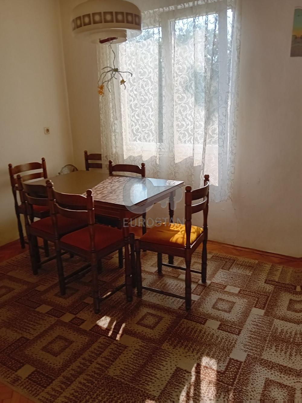 Stan na prodaju u Beogradu, Braće Jerković, dvosoban, 60m2, cena 120000 evra