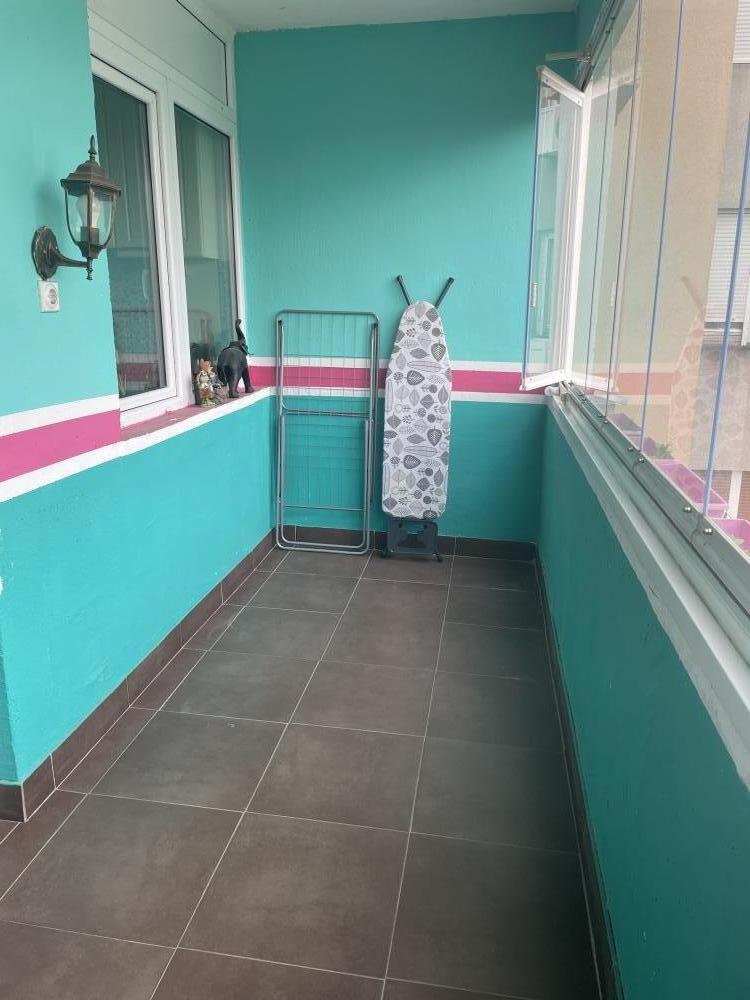 Stan na prodaju u Beogradu, Voždovac, trosoban, 61m2, cena 168000 evra