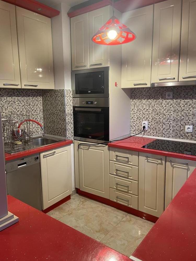 Stan na prodaju u Beogradu, Voždovac, trosoban, 61m2, cena 168000 evra