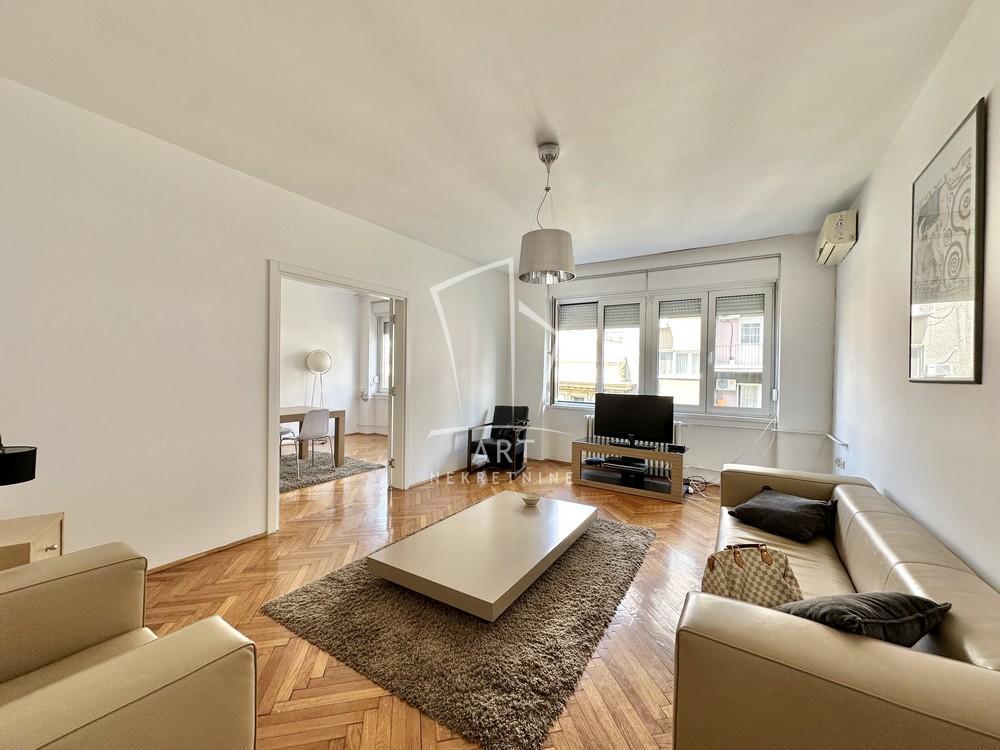 Stan na prodaju u Beogradu, Gornji Dorćol, cetvorosoban, 103m2, cena 830000 evra