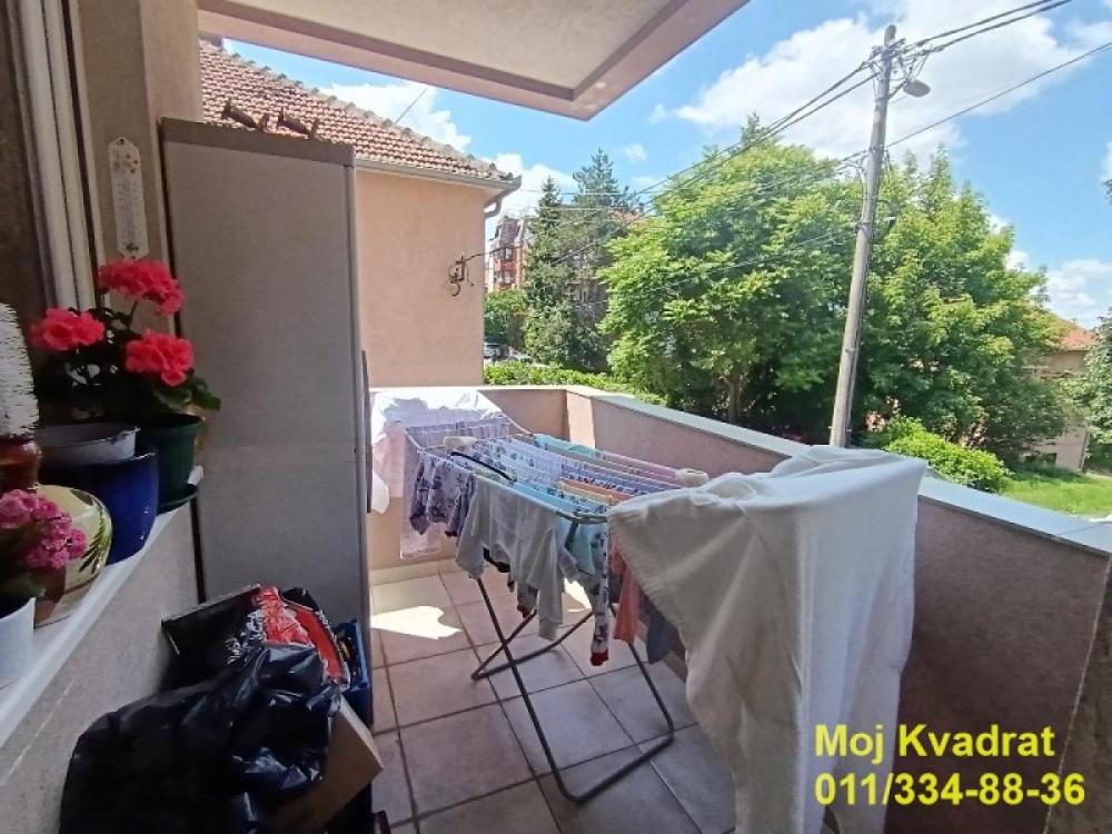Stan na prodaju u Beogradu, Žarkovo, jednoiposoban, 39m2, cena 120000 evra